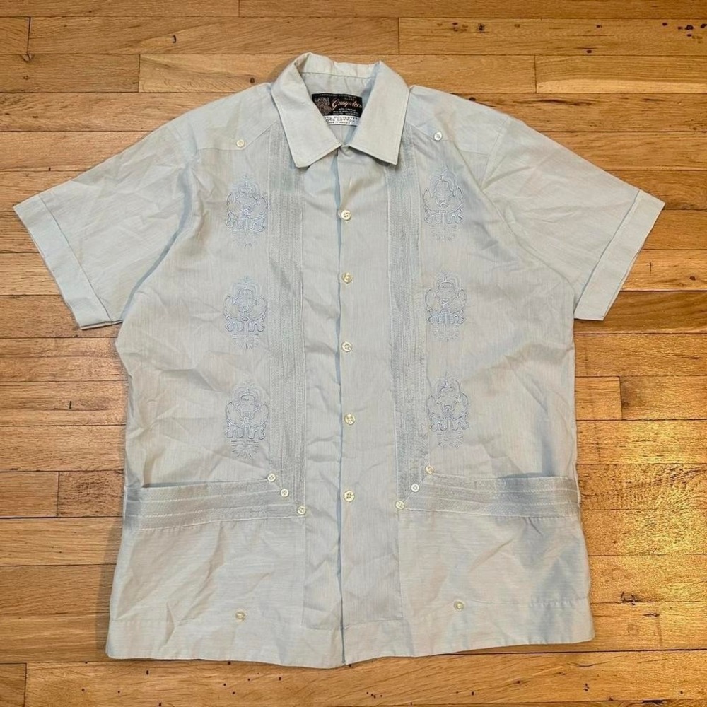 Guayateca Light Blue embroidered short sleeve‎ button up shirt